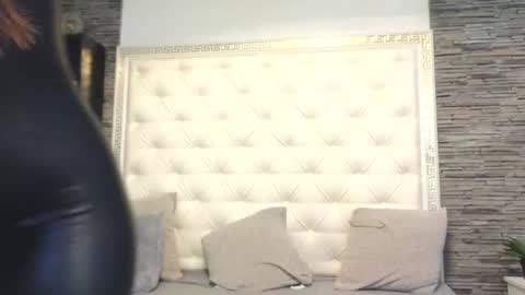 Gabriela online show from 01/07/25, 07:20