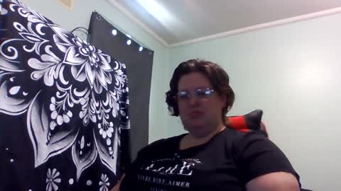 Snapshot of rosey231357695 chatting on 09/25/25, 01:53 Rosey online show from 09/25/25, 01:53