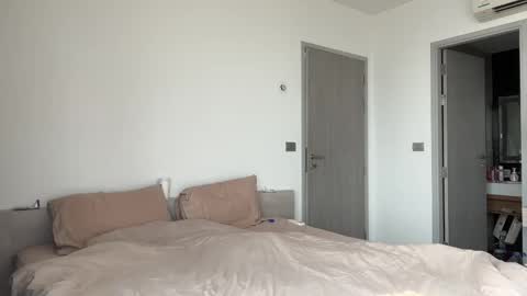 Roshelle online show from 02/20/26, 08:05