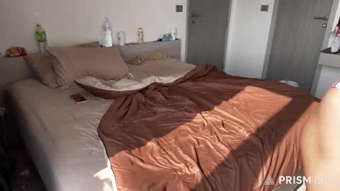 Roshelle online show from 03/06/26, 08:44