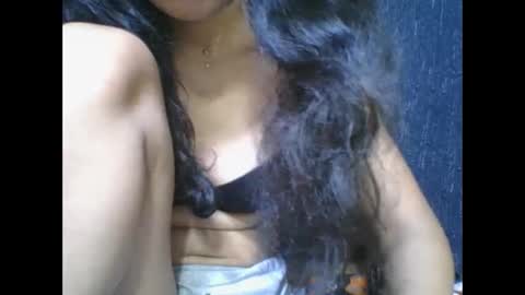 rosia685234 online show from 12/22/25, 10:56