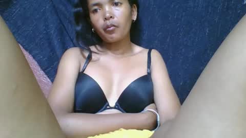 rosia685234 online show from 01/07/26, 06:05