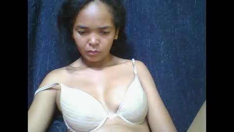 rosia685234 online show from 03/11/26, 04:18