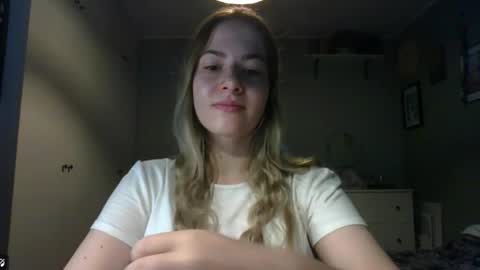 Rosie online show from 10/22/25, 06:46