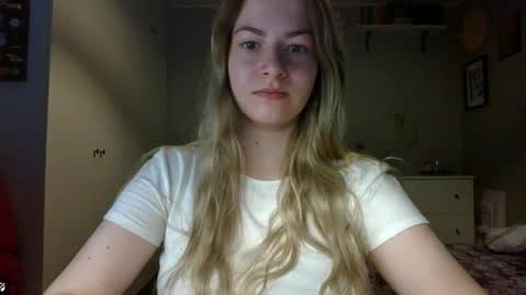 Rosie online show from 10/24/25, 07:27
