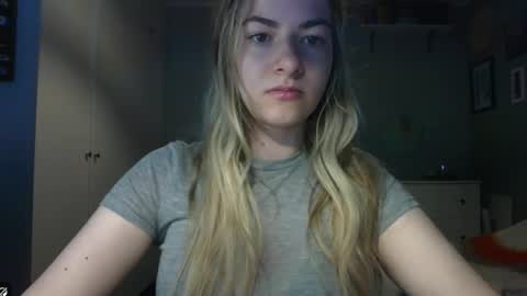 Rosie online show from 03/09/26, 07:34