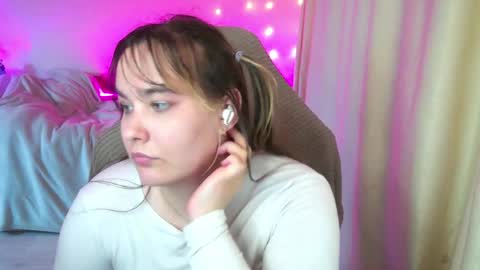 RosieNana online show from 04/30/26, 08:57