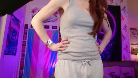 RosieFem online show from 11/08/25, 07:01