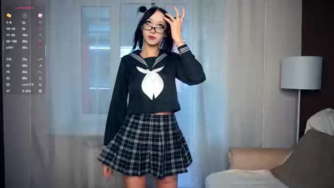 Edwina online show from 10/04/25, 05:05