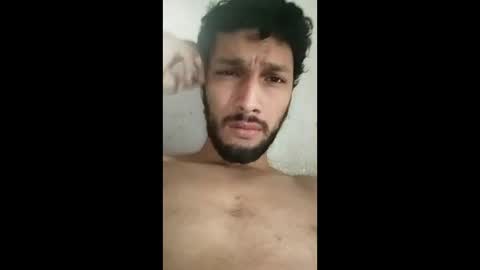 Snapshot of roskof69 chatting on 01/02/25, 10:58 Ribuu online show from 01/02/25, 10:58