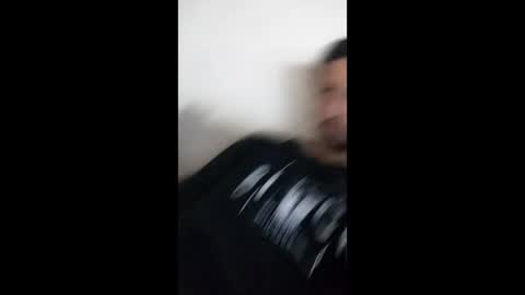 Snapshot of roskof69 chatting on 02/26/25, 07:31 Ribuu online show from 02/26/25, 07:31