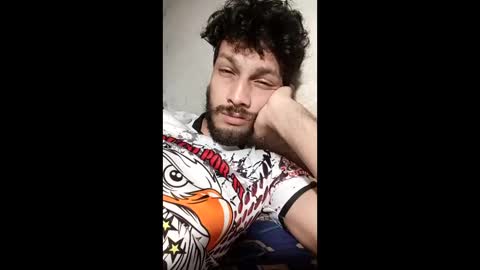 Snapshot of roskof69 chatting on 10/30/25, 06:15 Ribuu online show from 10/30/25, 06:15