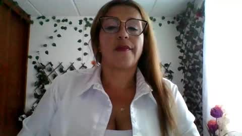 Rossana  online show from 11/29/25, 08:01