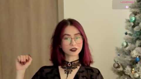 Miss Rosse online show from 11/24/25, 01:33