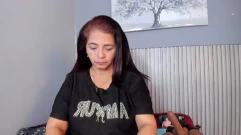 Snapshot of rosse_milf1 chatting on 08/05/26, 11:46 rosse_milf1 online show from 08/05/26, 11:46