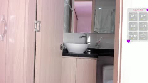 Rosse Daw Independent model  online show from 02/14/25, 12:14