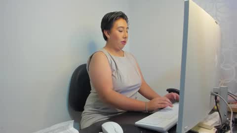 ROSSE DEMOND  online show from 02/06/26, 02:38