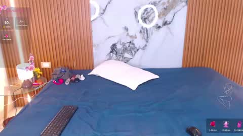 Rossi Hill online show from 04/17/26, 12:41