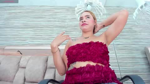 Snapshot of rossy_roose chatting on 03/03/26, 07:20 Rossy online show from 03/03/26, 07:20