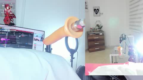 rosy_emely_ online show from 01/11/26, 09:25