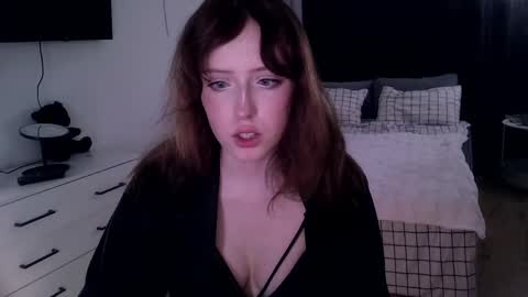 Snapshot of rosy_petal chatting on 06/01/26, 06:31 rosy_petal online show from 06/01/26, 06:31