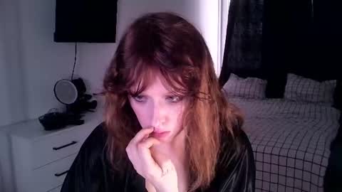 Snapshot of rosy_petal chatting on 06/06/26, 09:14 rosy_petal online show from 06/06/26, 09:14