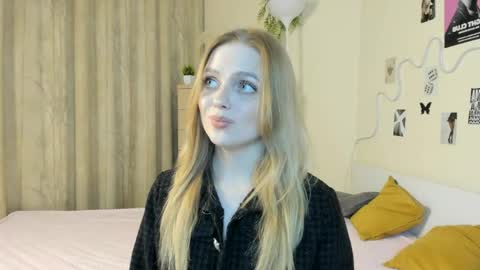 Im Luna online show from 04/21/26, 10:23