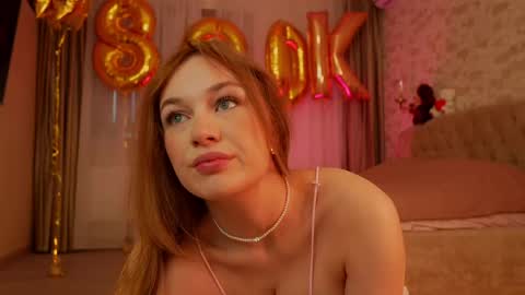 Snapshot of rosyemily chatting on 05/05/26, 01:08 Hi Im Maria Check my Bio online show from 05/05/26, 01:08