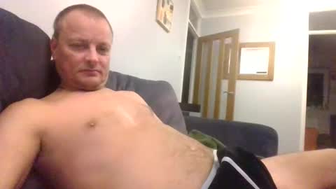 Snapshot of rotunda1874 chatting on 09/28/25, 10:26 rotunda1874 online show from 09/28/25, 10:26