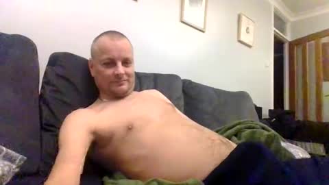 Snapshot of rotunda1874 chatting on 11/12/25, 07:57 rotunda1874 online show from 11/12/25, 07:57