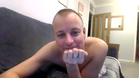 Snapshot of rotunda1874 chatting on 11/28/25, 08:55 rotunda1874 online show from 11/28/25, 08:55