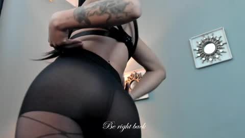 Snapshot of rougedoe chatting on 06/02/26, 02:08 Mistress Lana online show from 06/02/26, 02:08