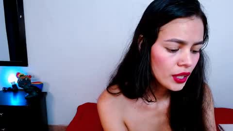 rouseangeel online show from 04/27/26, 08:56