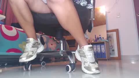 Snapshot of rousee_dawso chatting on 06/23/26, 02:31 Rouse online show from 06/23/26, 02:31
