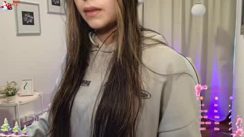 Rousee online show from 12/02/25, 12:32