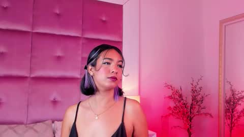 rousewhitte online show from 11/25/25, 02:17