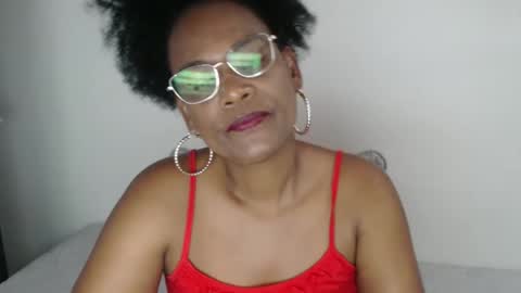luxa online show from 02/23/25, 08:44
