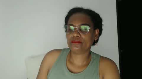 luxa online show from 09/26/25, 12:25