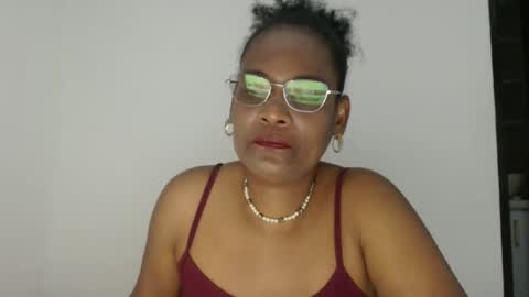 luxa online show from 11/06/25, 09:59