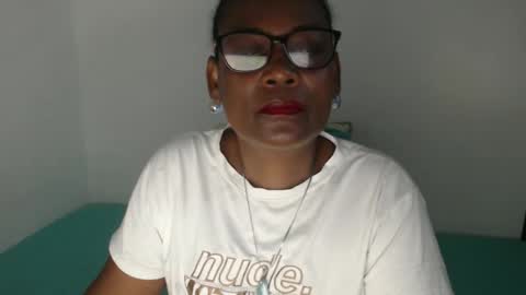 luxa online show from 02/16/26, 12:45