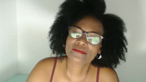 luxa online show from 03/11/26, 04:13