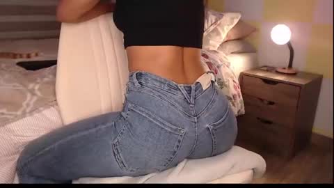 Snapshot of rouss_henao chatting on 06/13/26, 04:49 Rouss marie henao online show from 06/13/26, 04:49