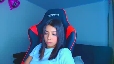 rousse_violet online show from 10/07/25, 10:51