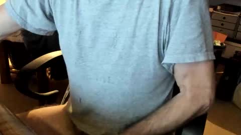 Snapshot of routi chatting on 02/27/26, 06:30 routi97 online show from 02/27/26, 06:30