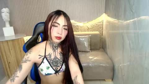 Roux  online show from 10/07/25, 07:55