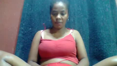 Snapshot of rovaelyah chatting on 09/29/25, 04:56 rovaelyah online show from 09/29/25, 04:56