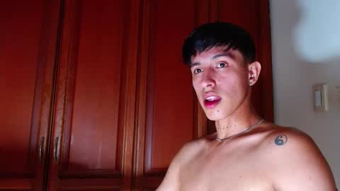 rowanboy23 online show from 09/10/25, 02:22