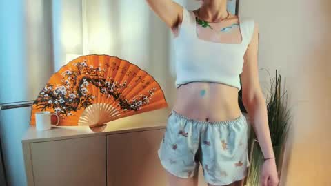 Snapshot of rowenacady chatting on 03/01/25, 07:59 rowenacady online show from 03/01/25, 07:59