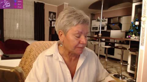 Roxana online show from 01/11/25, 05:18