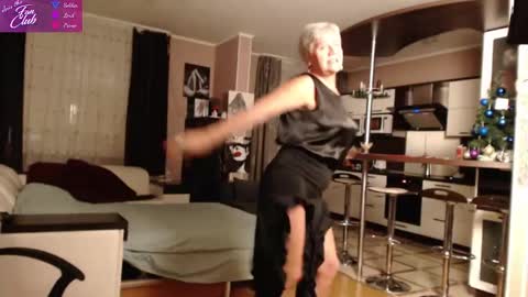 Roxana online show from 01/13/25, 05:55